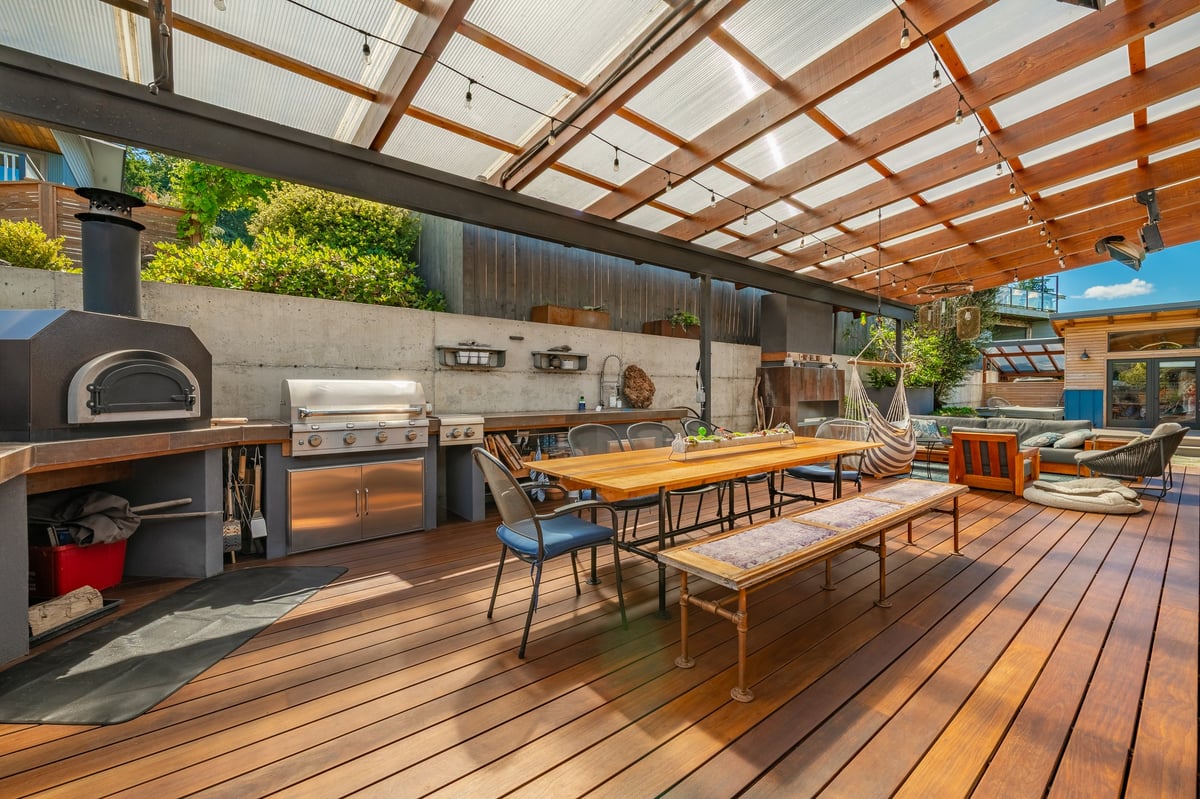 Custom Deck Construction